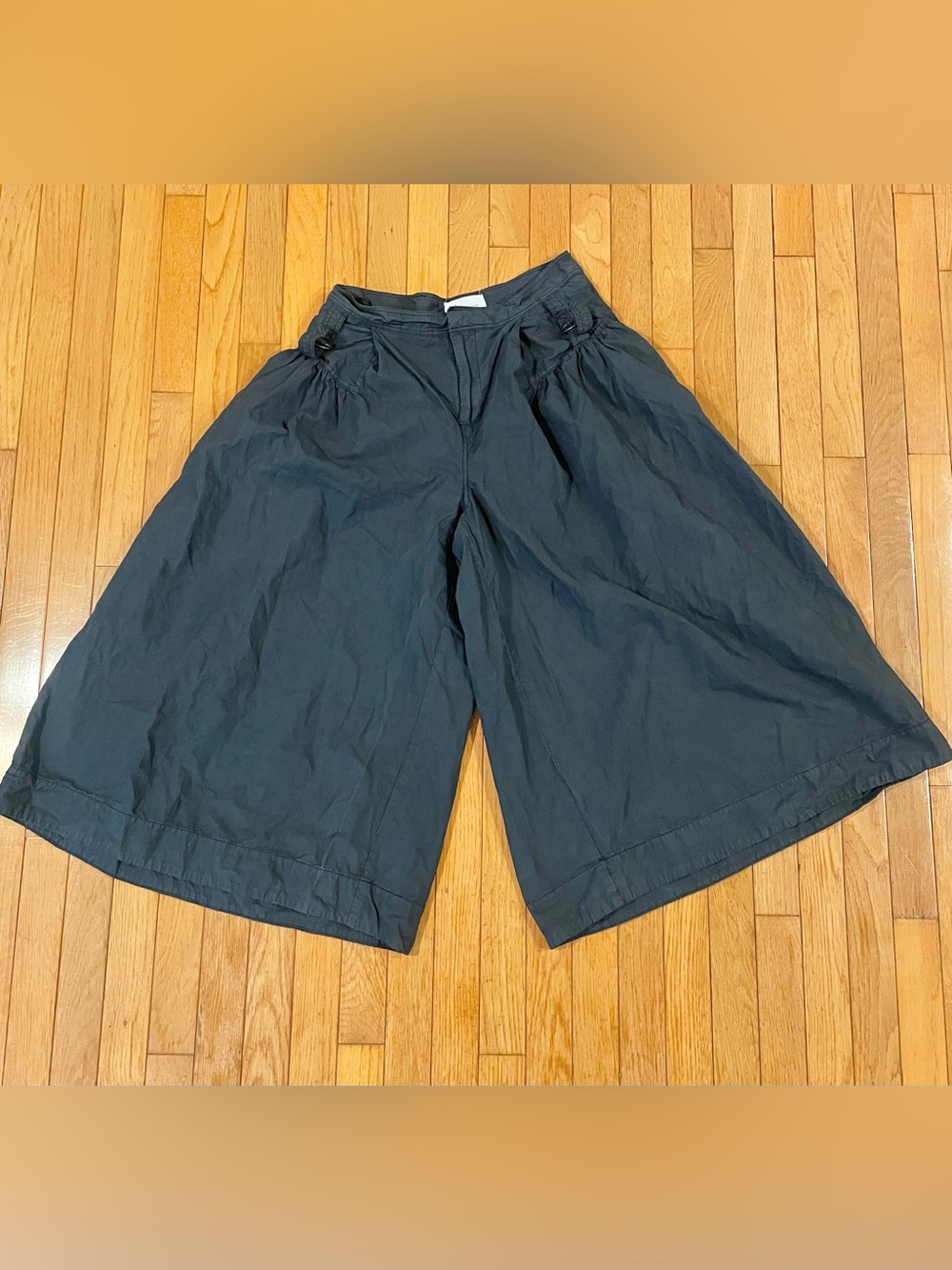 By Anthropologie Poplin Culotte Pants Side Buckle Dark Gray